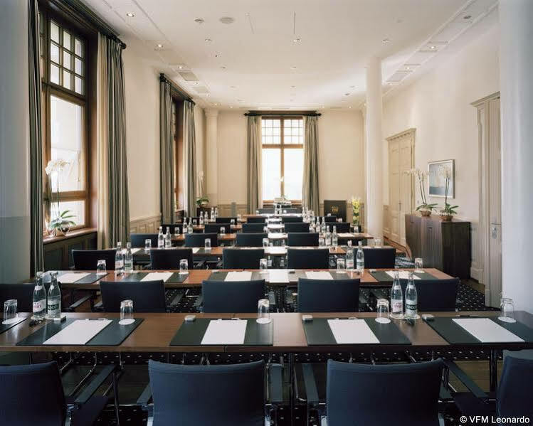 Hotel Grand Les Trois Rois Basel